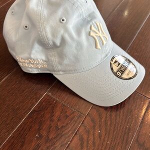Brand new with tags yankee hat New York or nowhere - SOLD OUT